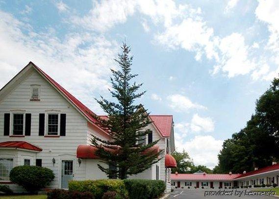 Econo Lodge Saint Albans Zewnętrze zdjęcie