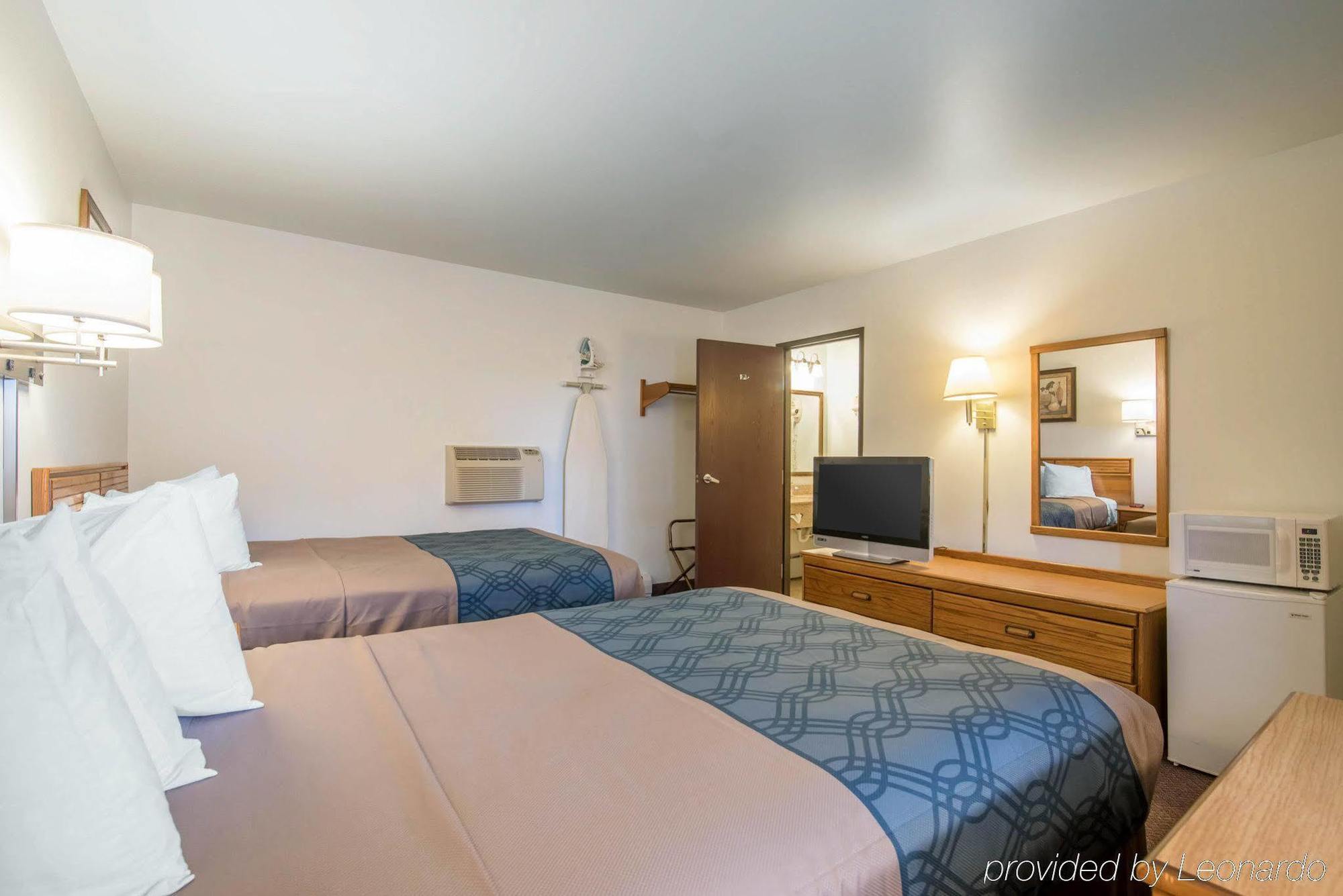 Econo Lodge Saint Albans Zewnętrze zdjęcie