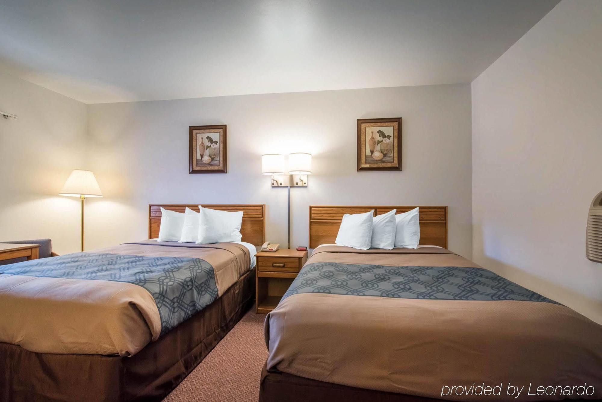 Econo Lodge Saint Albans Zewnętrze zdjęcie