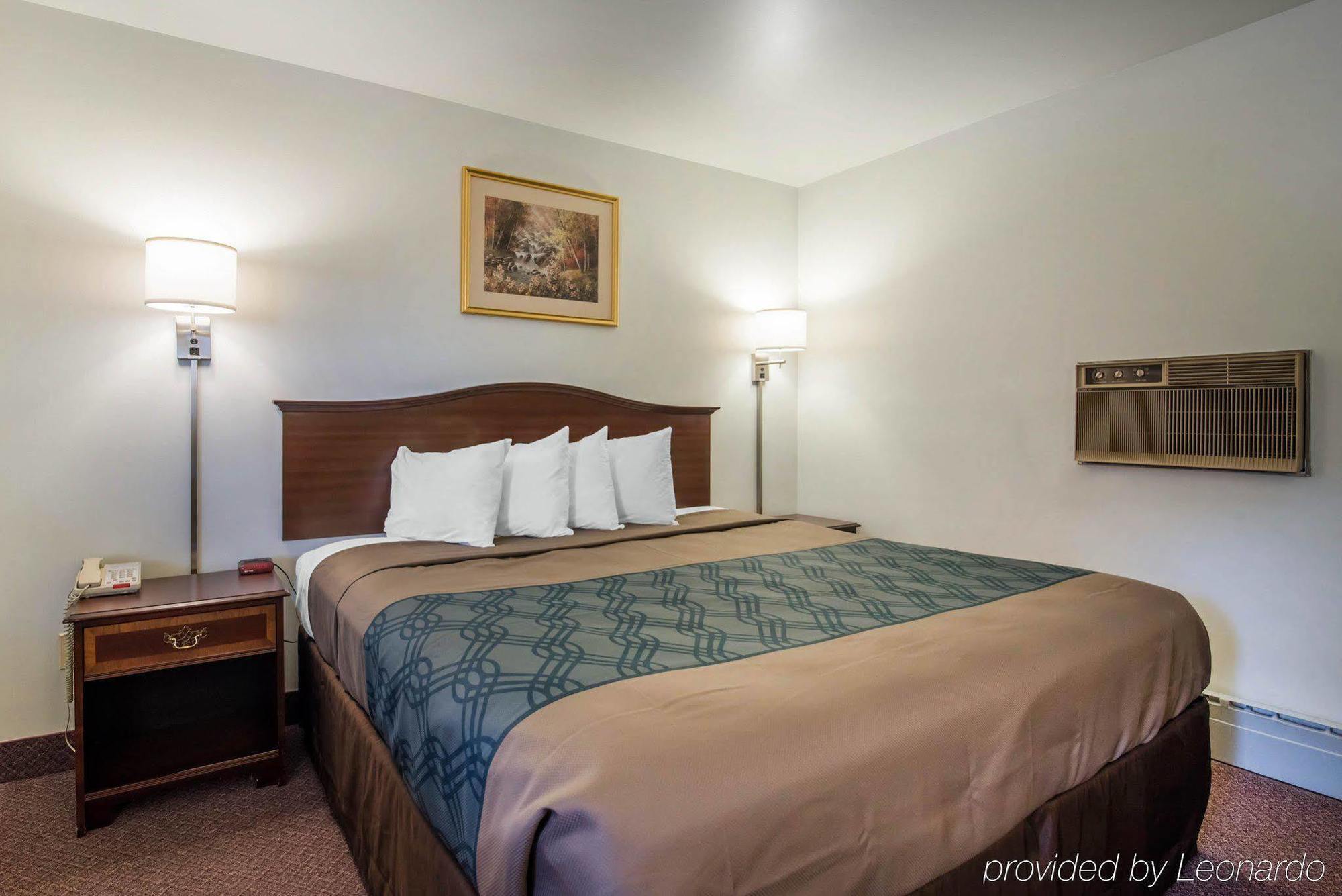 Econo Lodge Saint Albans Zewnętrze zdjęcie