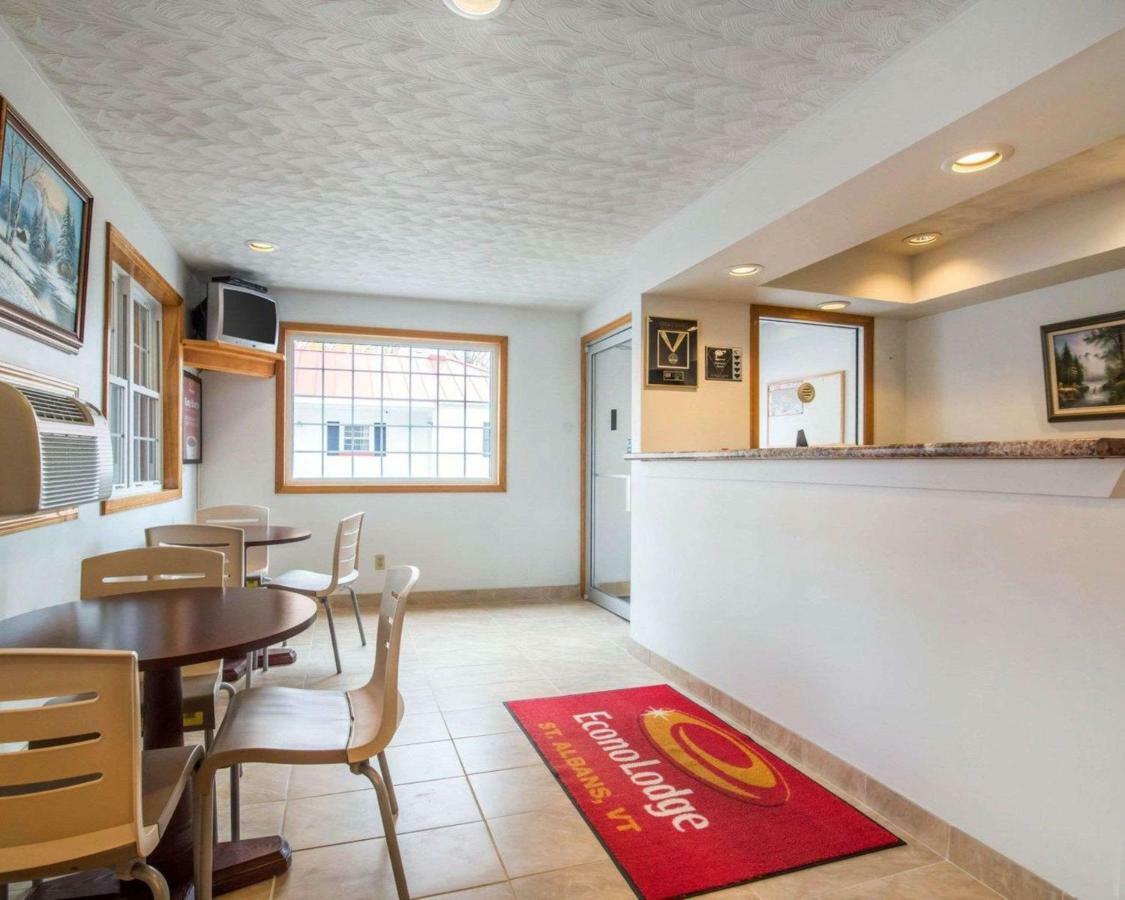Econo Lodge Saint Albans Zewnętrze zdjęcie